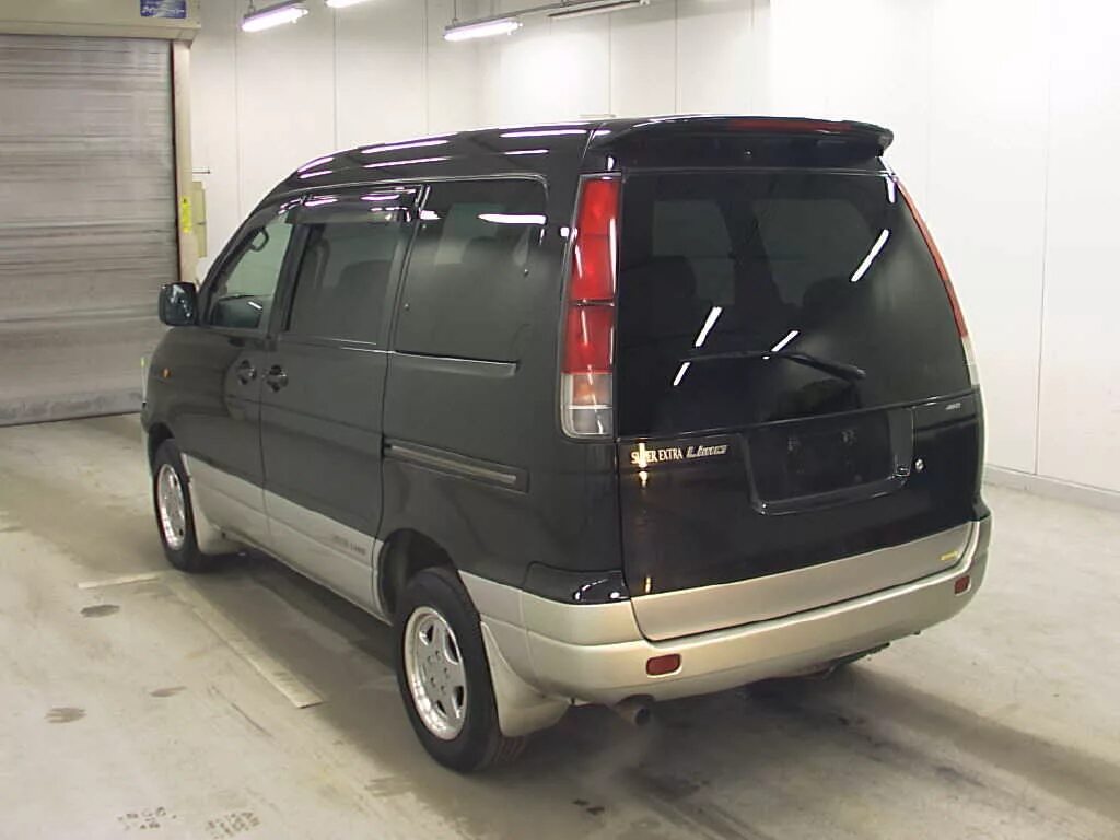 Ноах 2000 года. Toyota Town Ace 2000. Toyota Noah 2000. Тойота Town Ace Noah 2000. Микроавтобус Noah 2000.