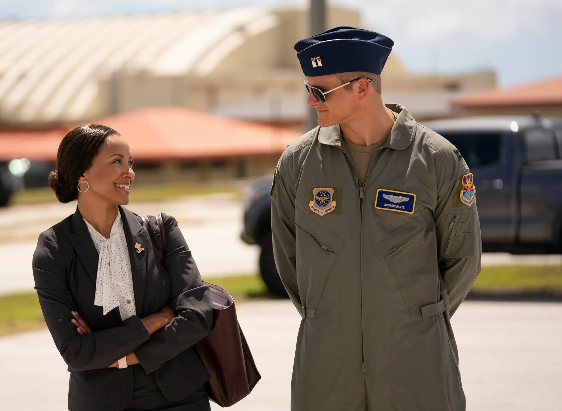 Подарки неба 2020. Кэт грэм фильмы. Подарки неба 2020. Гнев небес фильм. Подарки неба 2020.