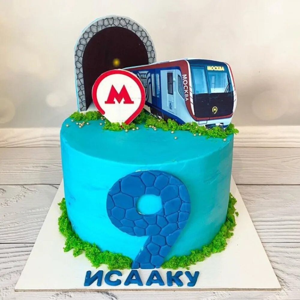 Торт с поездом. Торт с поездом для мальчика. Торт в стиле метрополитена. Торт с железной дорогой.