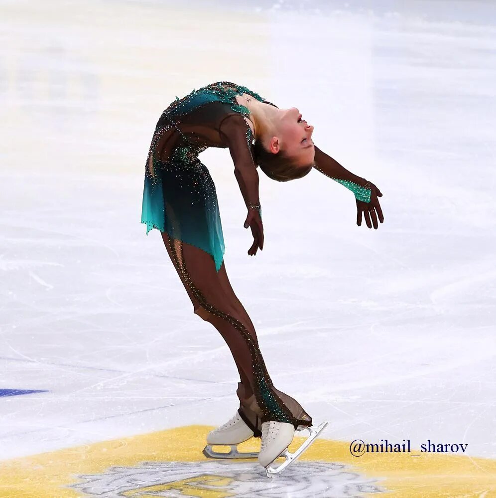 Акатьева произвольная программа. Софья акатьева произвольная программа. Софья дмитриевна акатьева. Акатьева софья фигурное катание произвольная. Софья акатьева тройной аксель.