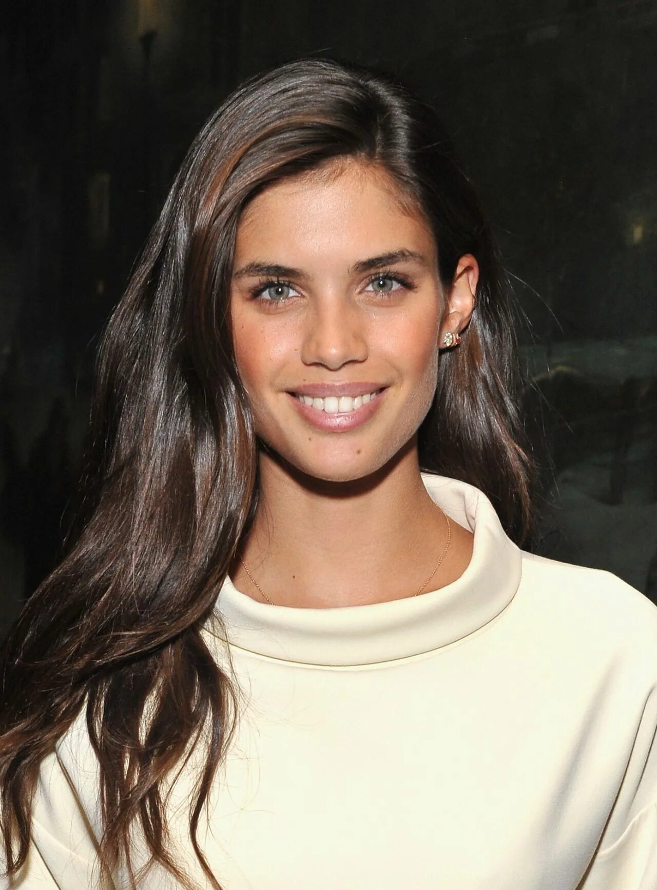 Саму сарам. Sara sampaio. Сара сампайо 18!. Sara sampaio. Sara sampaio.