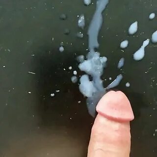 POV HUGE CUM FOUNTAIN on my light pink toes ???? Massage gun vs cock vs my feet?