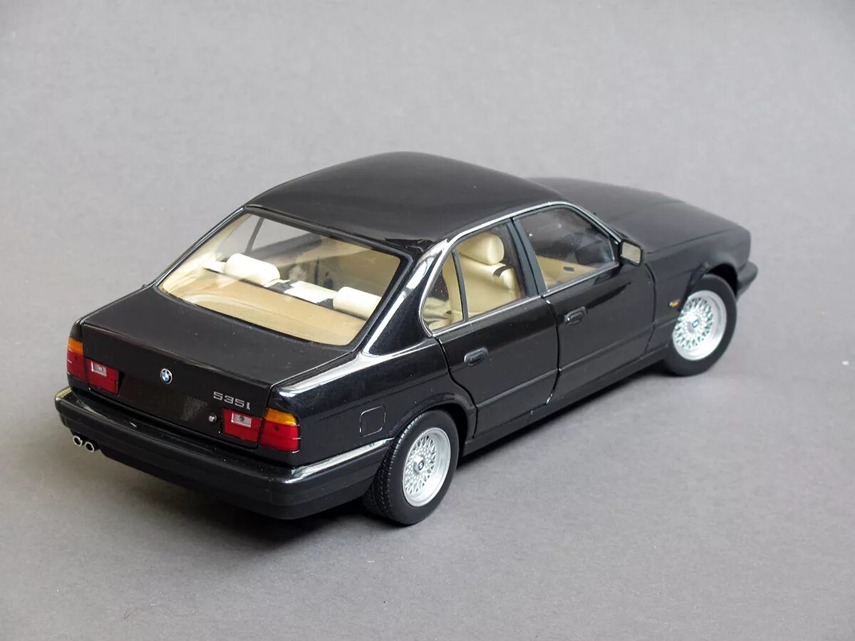 1:18 BMW 535i e34 MINICHAMPS. BMW e34 MINICHAMPS 1 18. BMW e34 MINICHAMPS 1/43. BMW e24 MINICHAMPS 1 18.