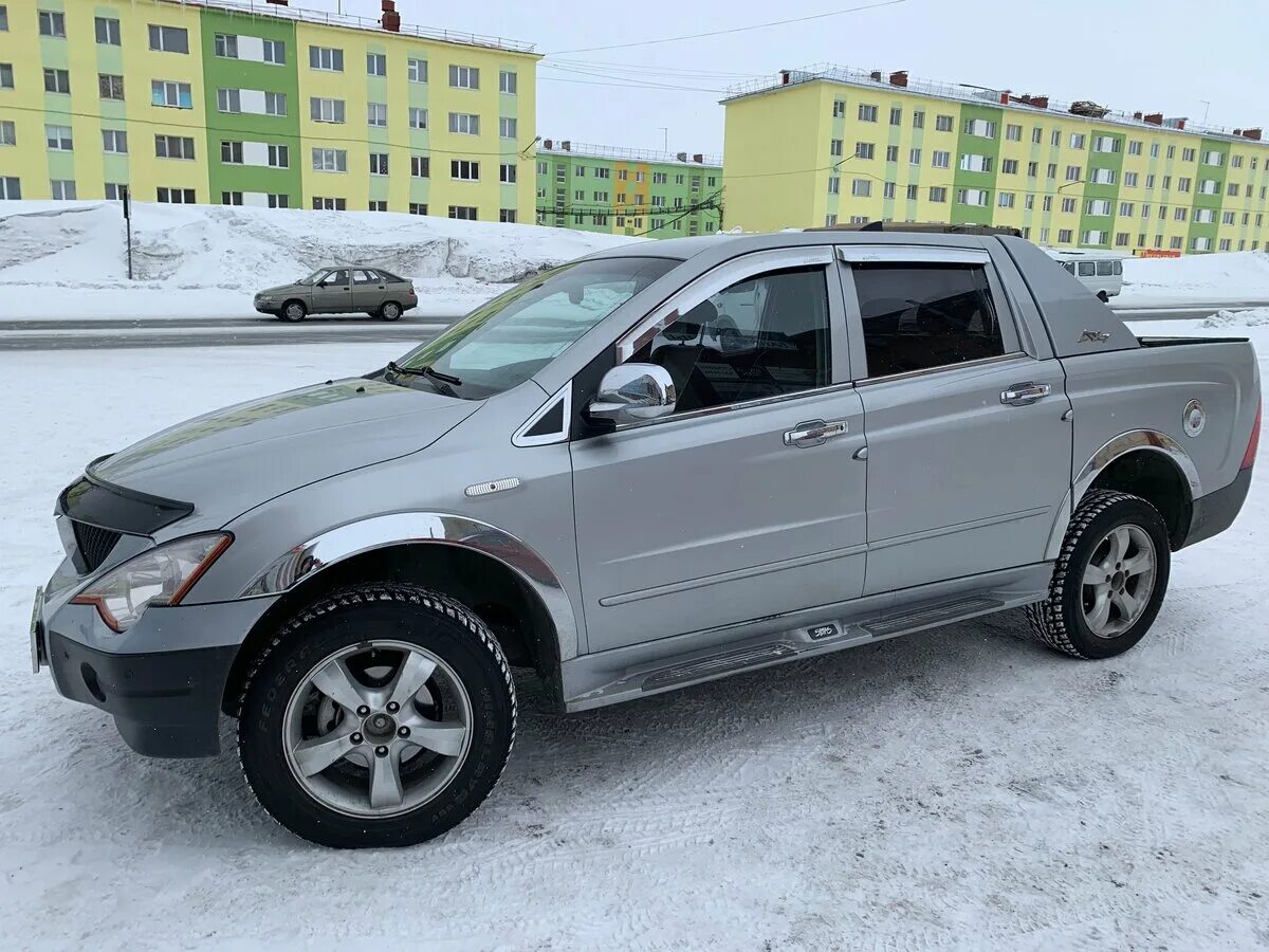 Ssangyong kyron 2008. Ssangyong actyon sports 2008.