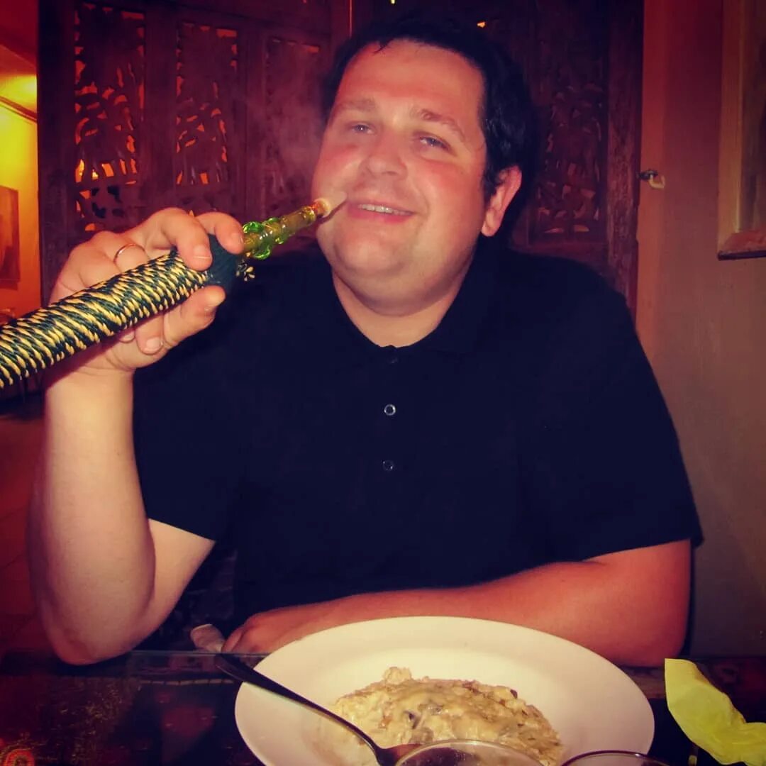 Первый циничный лайф. Себастьян блоггер. Первый циничный. Первый циничный канал иоганн себастьян. Себастьян блоггер.