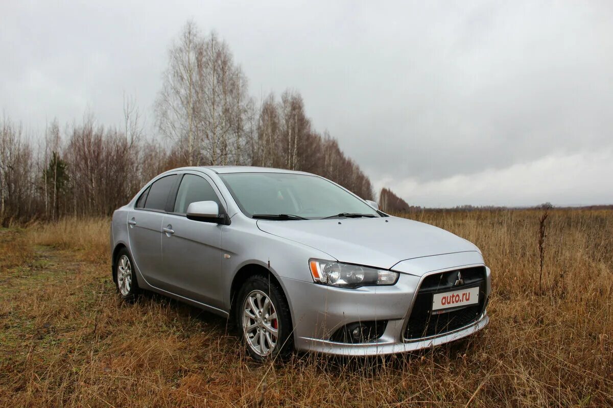 Куплю б у митсубиси лансер. Mitsubishi Lancer x 2011. Mitsubishi Lancer x Рестайлинг 2011. Митсубиси Лансер x 2011. Мицубиси ланцер 2011.