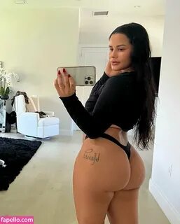 Katya Elise Henry / katyaelisehenry Nude Leaked Photo #414.