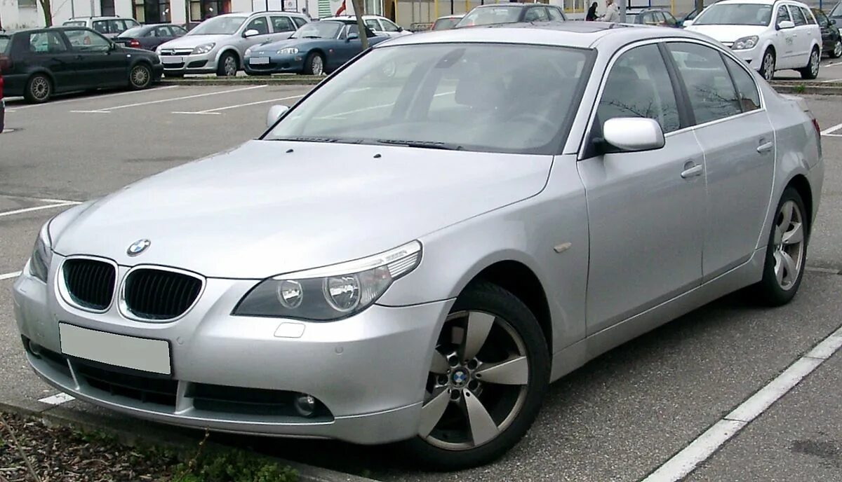 Е60 3.0 бензин. BMW 5 e60 525 i. BMW 5 e60 2004. BMW 5 e60 2006. БМВ 5 е60 2005.