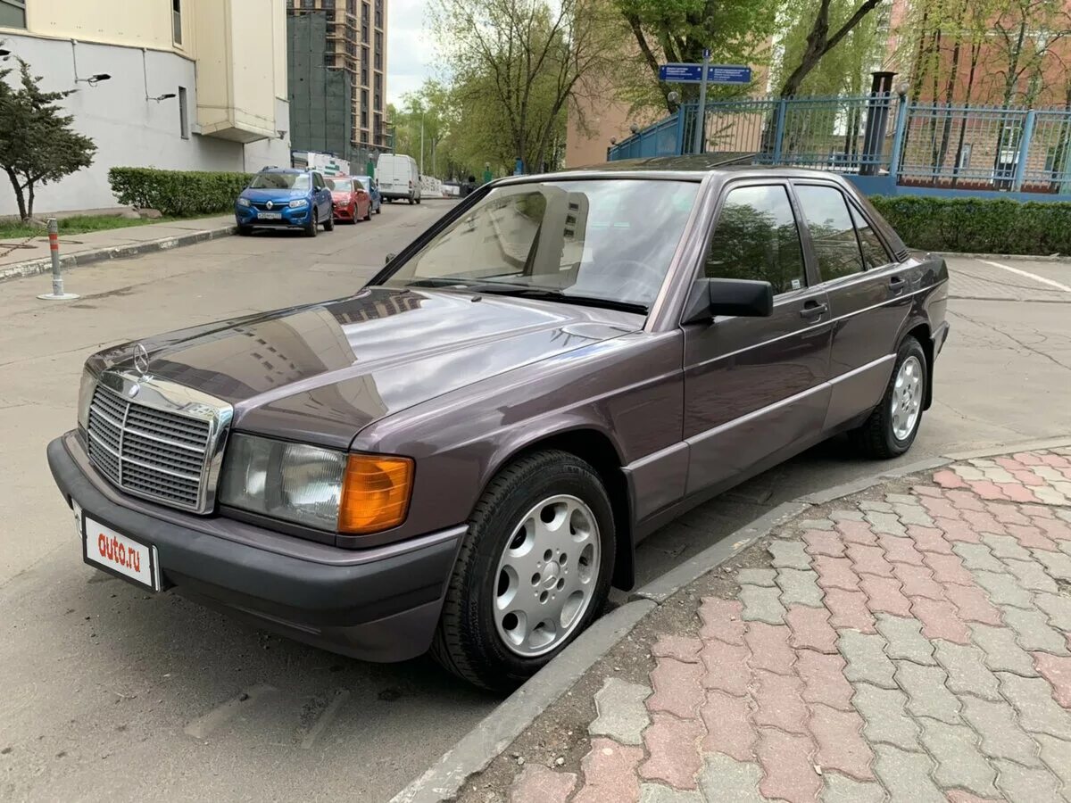 Купить 190 дизель. Mercedes Benz w201 1993. Mercedes-Benz 190 (w201) 2.0. Mercedes-Benz 190 1993. Mercedes-Benz 190 (w201) 1992.
