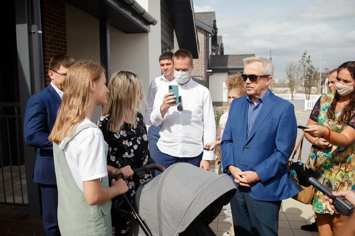 Дубровка коттеджный поселок белгород. Микрорайон новая жизнь белгород. Микрорайон дубровка белгород. Район дубровка белгород. Микрорайон дубровка белгород.