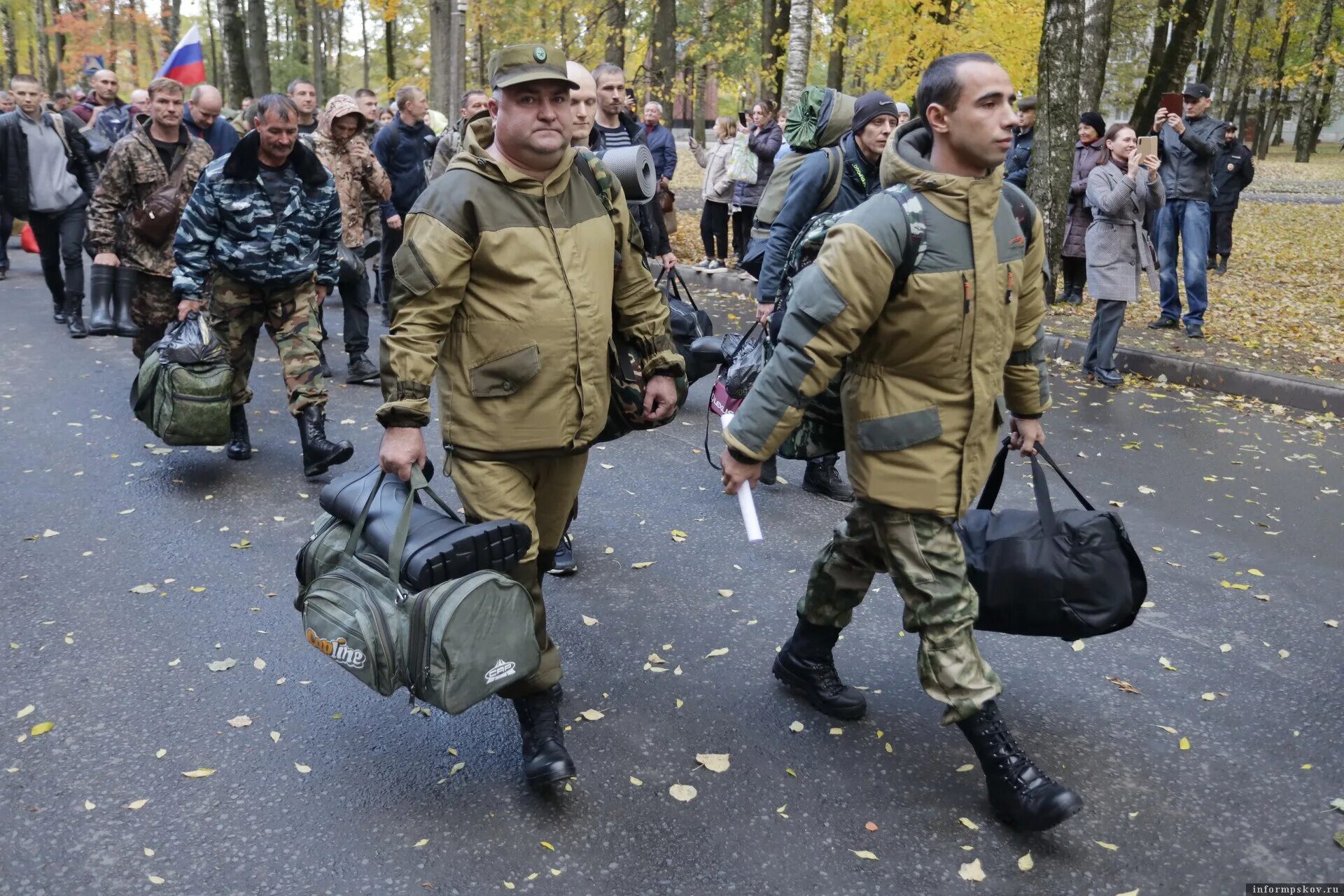 Мобилизация в России. Русские бегут от мобилизации. Мобилизация Псковская область. Мобилизация в России 2023.