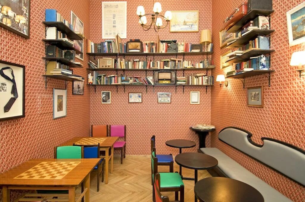 Дом журналиста в москве кинотеатр. Кинотеатр дом журналиста. Кинотеатр домжур арбатская. Центральный дом журналиста никитский бульвар. Домжур (центральный дом журналистов) кинотеатр.