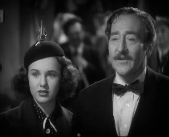 100 мужчин и 1 женщина фильм дина дурбин постер. дина дурбин с мужем. окружили девушку. паркньв окружении девушек. девичник со стриптизером.