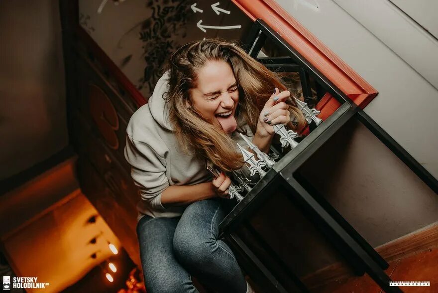 Уе бар в питере. Ресторан где матерятся. Уе бар в питере. Бар уебар санкт петербург. Уебар в питере.