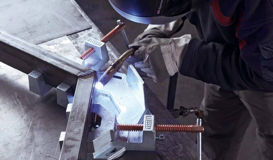 Работы по сборки сварки. Набор зажимов для сварки bessey. приспособления для сварки металла. сварочные приспособления. приспособления для сварки металлоконструкций.