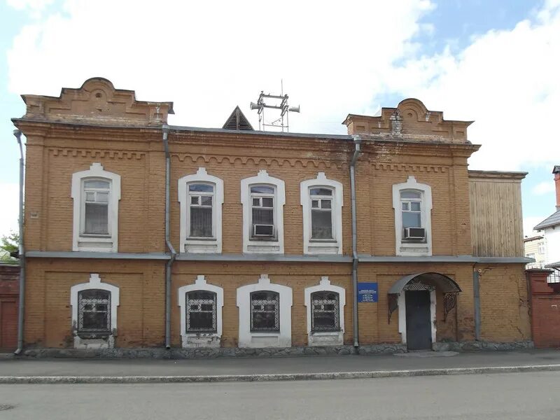 Достопримечательности Бийска Алтайский край. Г Бийск архитектура. Архитектурные памятники Бийска. Бийск старый город достопримечательности.