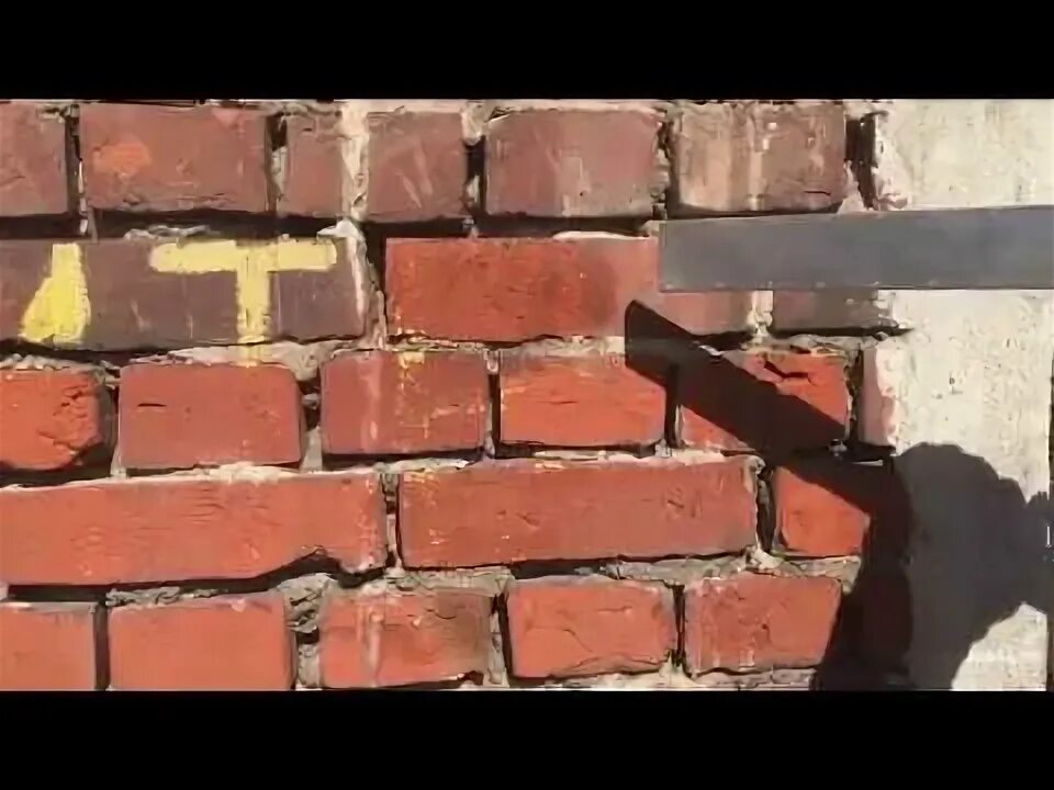Кирпичи из сухого клея