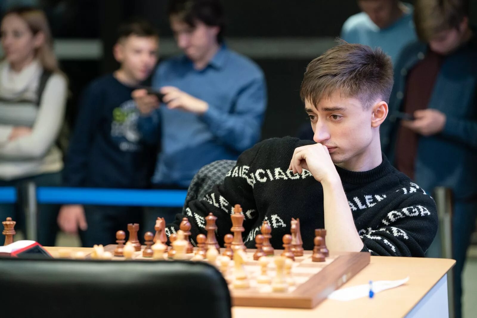 Российский шахматист. Chess match. Шахматный клуб «космос». Чесс резалтс новогодне рождественский турнир. Чесс резалтс новогодне рождественский турнир.