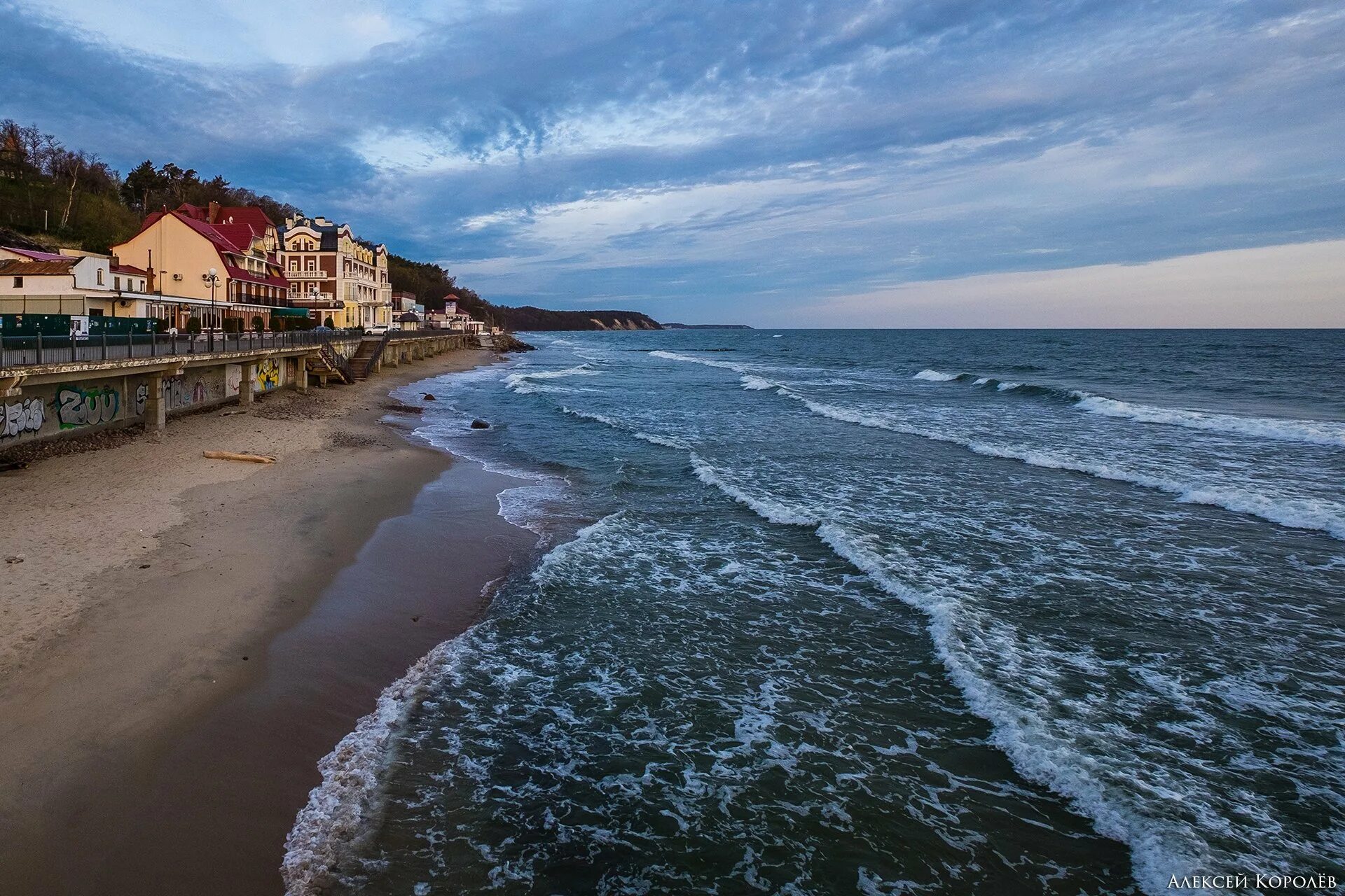 Отдых в калининграде на море. Калининград курорты зеленоградск. Отдых в калининграде на море. Светлогорск калининградская область море. Зеленоградск калининградской области.