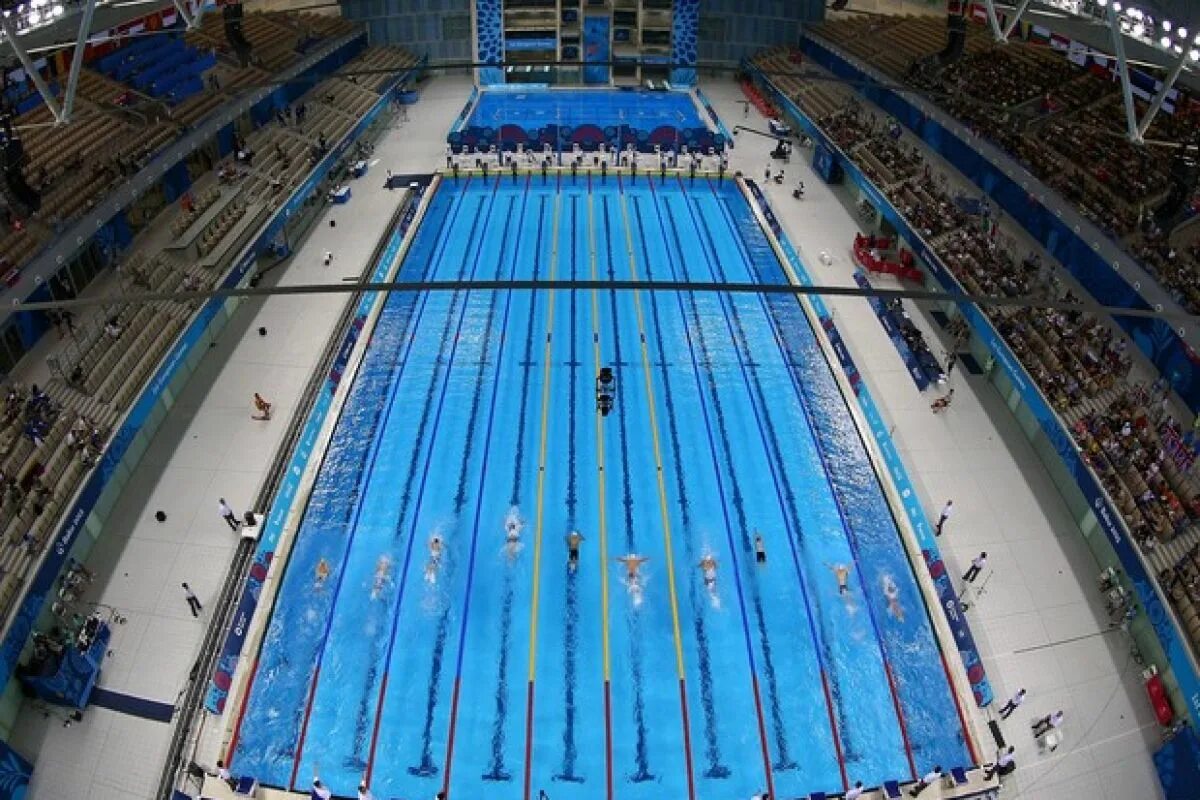 Олимпийский бассейн 50 метров. Бассейн 100 метров. 100 Метровый бассейн. Бассейн 50 метров вид сверху.
