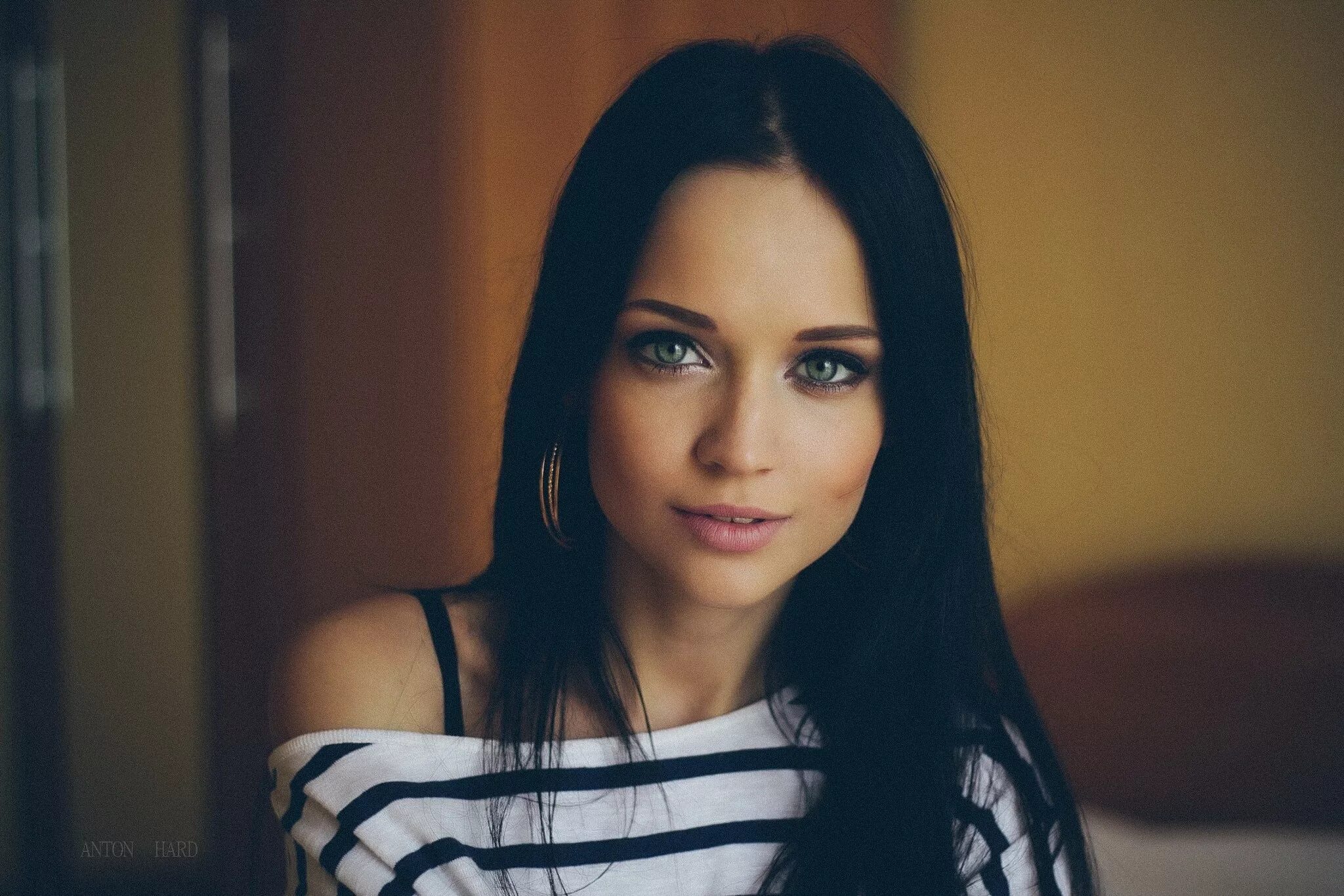 Милая девушка имеет. Angelina Petrova.