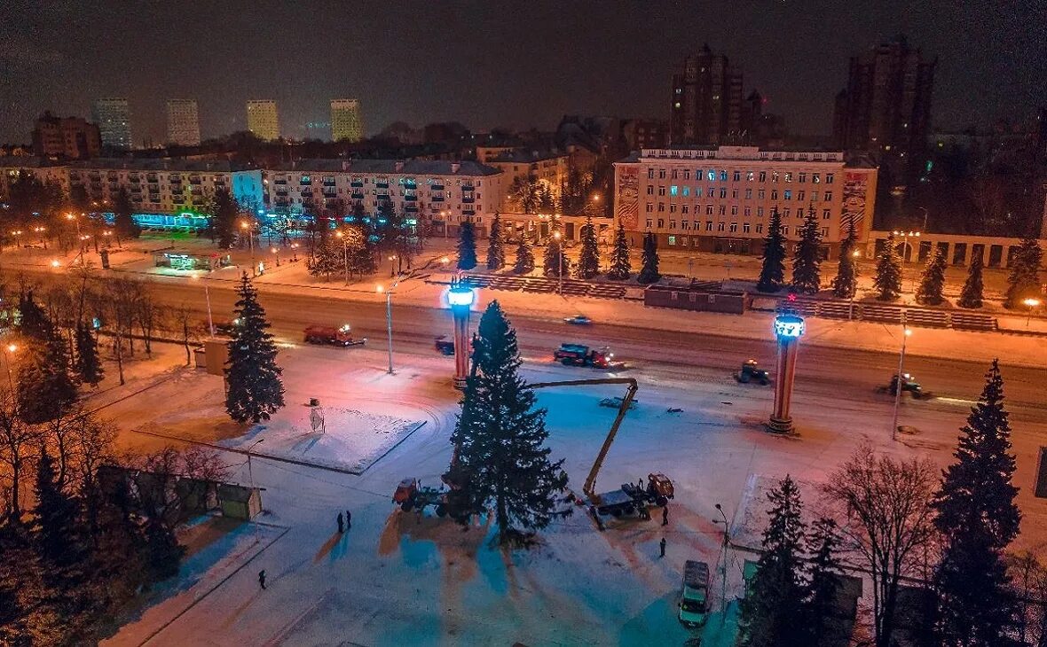 Какая сегодня в уфе. Площадь горсовета Уфа. Площадь Ленина Уфа. Горсовет Уфа площадь Ленина. Горсовет 2022 Уфа.