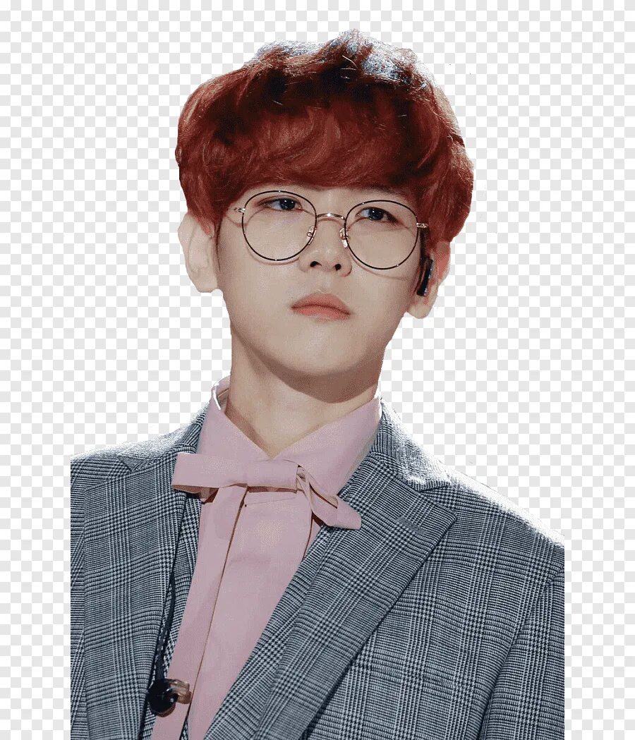 EXO Baekhyun. Baekhyun EXO Glasses. Бэкхён EXO В очках. Бэкхён на белом фоне.