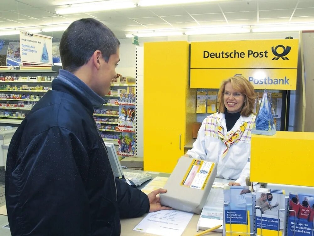 Post de. Почта Германии. Почтовое отделение в Германии. Дойч пост. Логотип почты Германии.