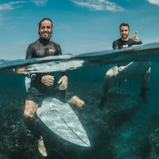 Surf brothers