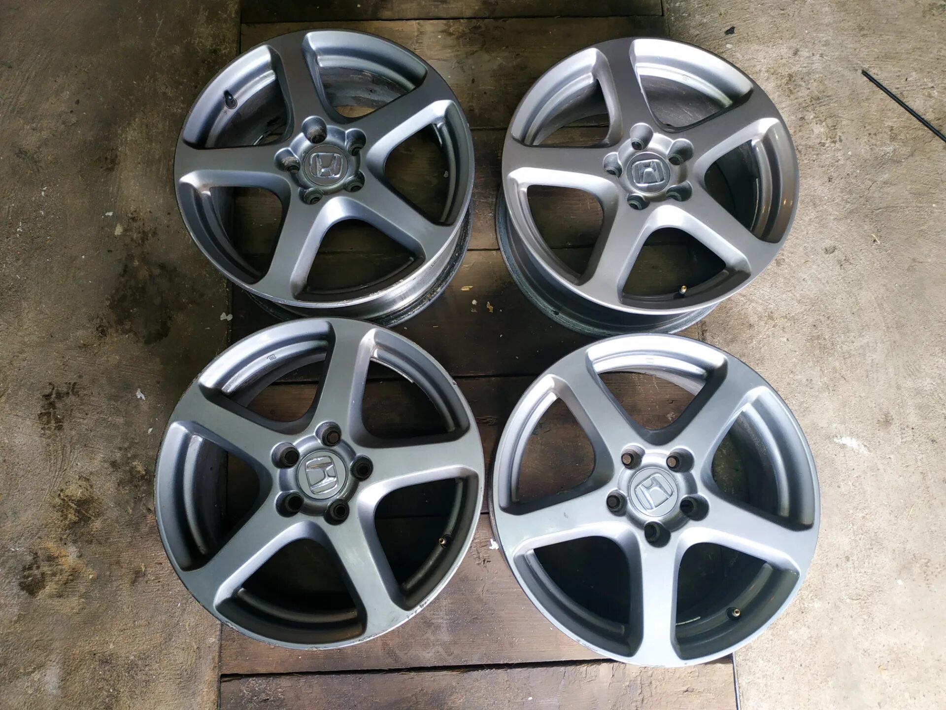 Honda r17. Диски Bridgestone Eco forme r17. Диски Bridgestone Eco forme r19. Диски modulo r17. Диски Хонда Аккорд cf4 r17.