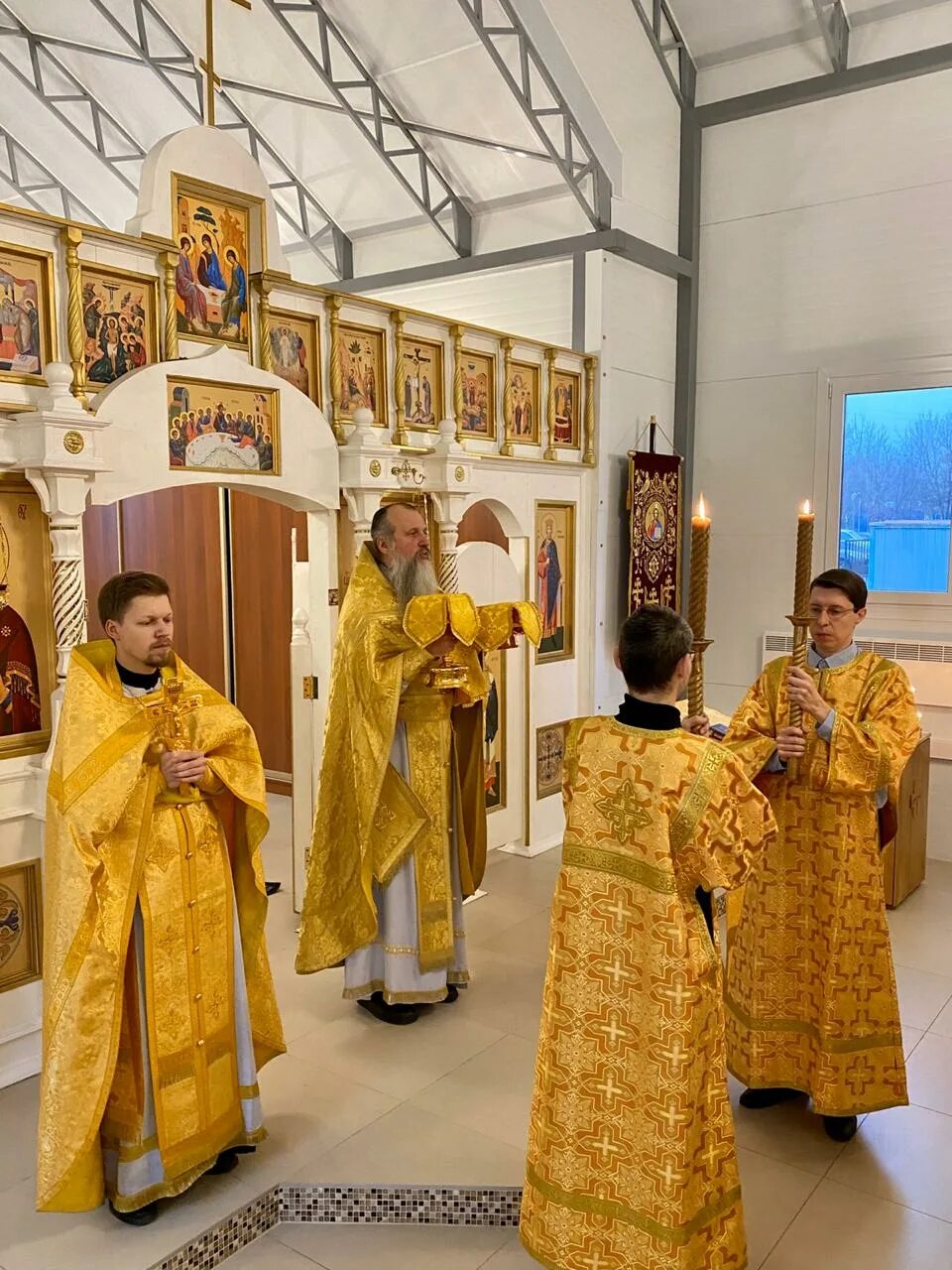 Храм святой княгини ольги стрельна. Храм святых владимира и ольги в черемушках. Храм владимира и ольги в черемушках. Седмица 6-я великого поста (седмица ваий). Церковь равноапостольных владимира и ольги в черемушках, москва.