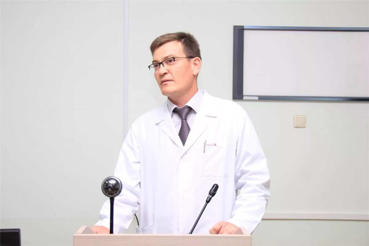 республиканская клиническая больница минздрава чувашии. зам главного врача онкологического диспансера. онкологический диспансер великий новгород. главврач онкологии ставрополь. оренбургский онкологический диспансер врачи.