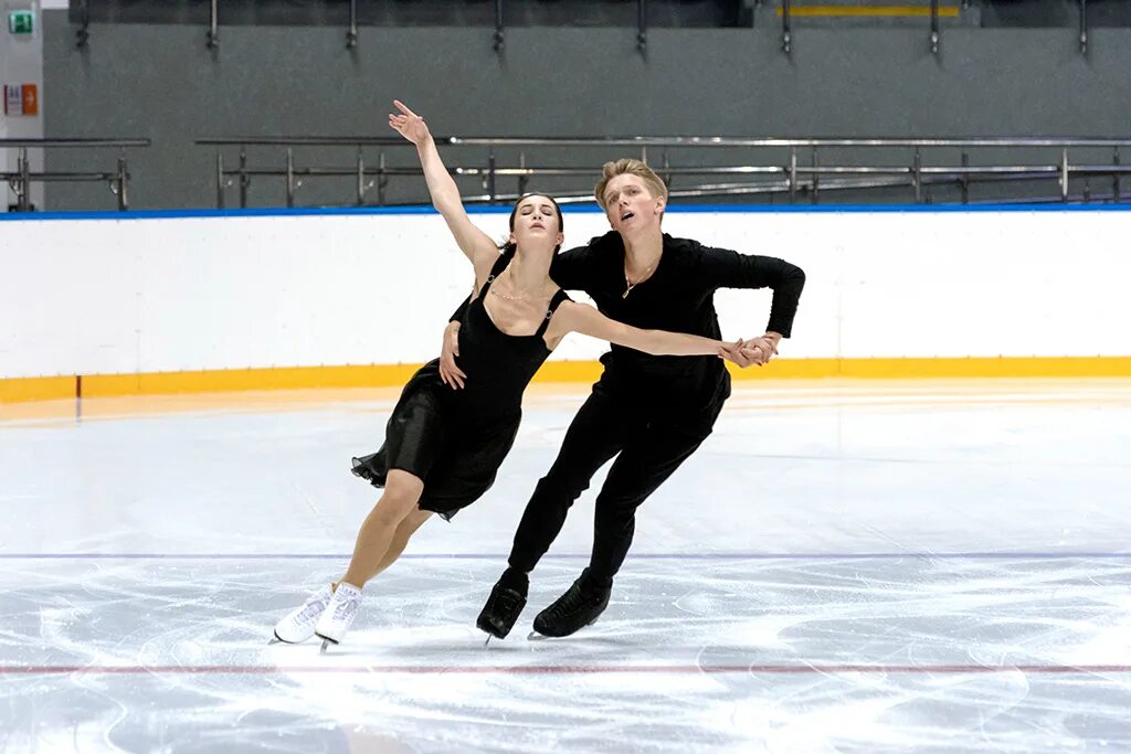 Агитация даванкова. Агитация даванкова. Даванкова фигуристка. Агитация даванкова. Агитация даванкова.