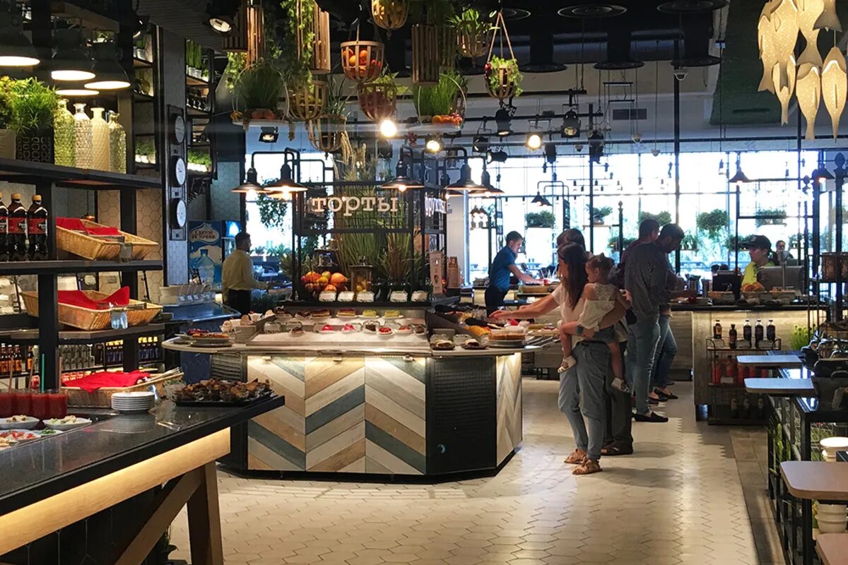 Зафферано эдоко форте белло ресторан. Кафе в торговом центре. Токио сити невский атриум. Тц авиапарк фудкорт. Авиапарк форте белло.