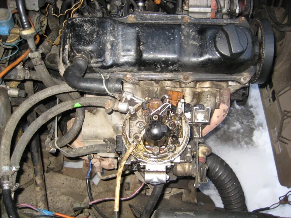 8 моновпрыск. 0 моновпрыск. Моновпрыск ауди 100. Audi 80 моновпрыск. Ауди 80 1.