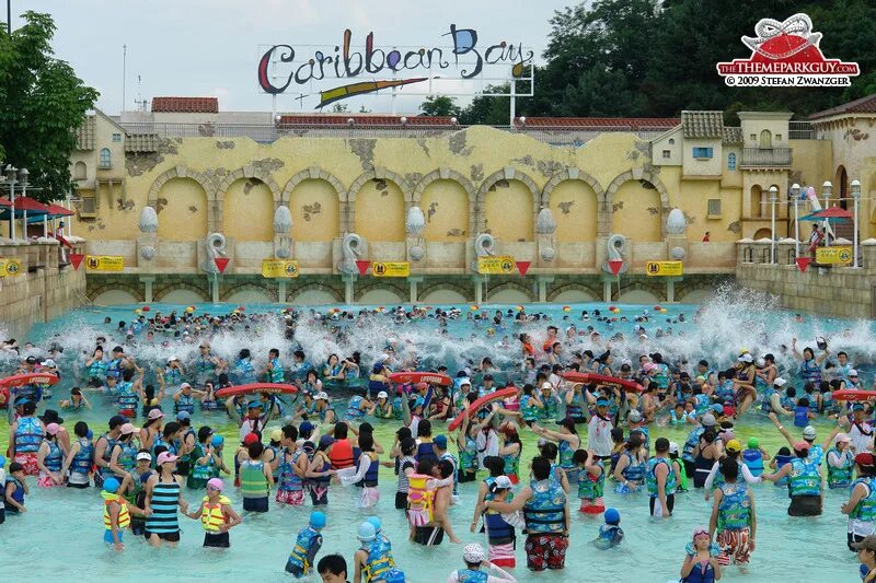 Caribbean bay аквапарк. Южная корея парк эверленд. Caribbean bay. Аквапарк карибиан бэй. Сеул аквапарк caribbean.