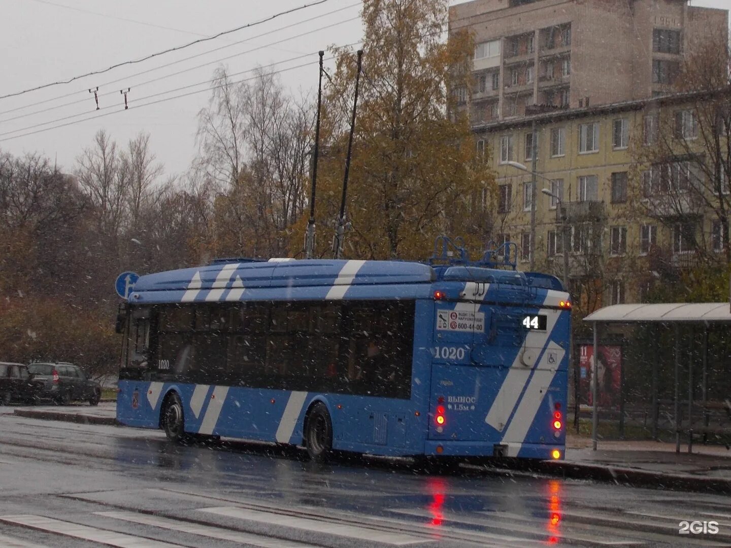 Маршрут 44 троллейбуса спб на карте остановки. 44 троллейбус маршрут санкт петербург. 01 авангард кабина. Московский ворота троллейбус 44 санкт петербург номер водителя. 44 троллейбус маршрут санкт петербург.