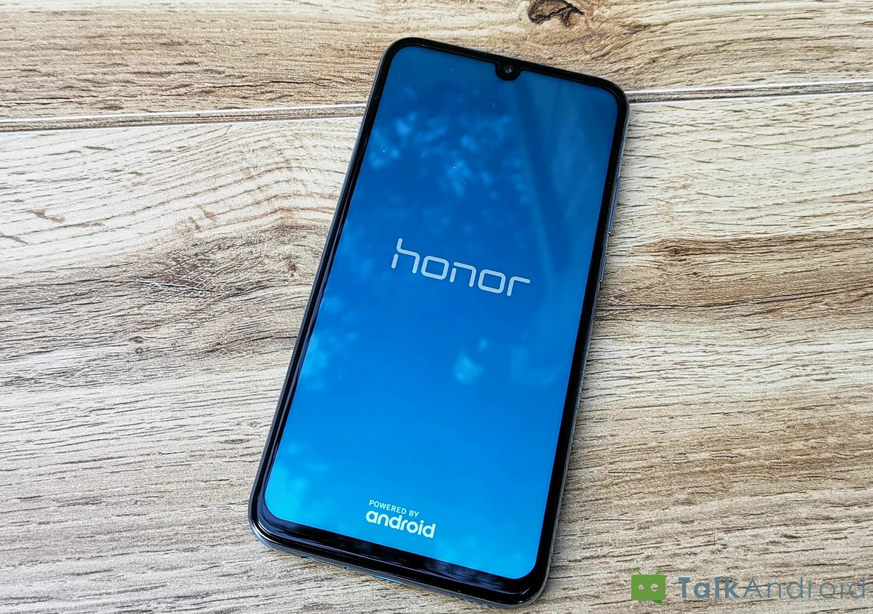 Какой андроид на хонор 10. Honor 10 lite. honor 10x lite. хуавей хонор 10 лайт. honor 10 и honor 10 lite.