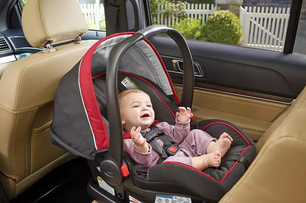 Какое автокресло можно использовать. Автолюлька SNUGRIDE Graco. Детское автокресло для новорожденных. Автомобильная люлька для новорожденных. Детская люлька в машину.