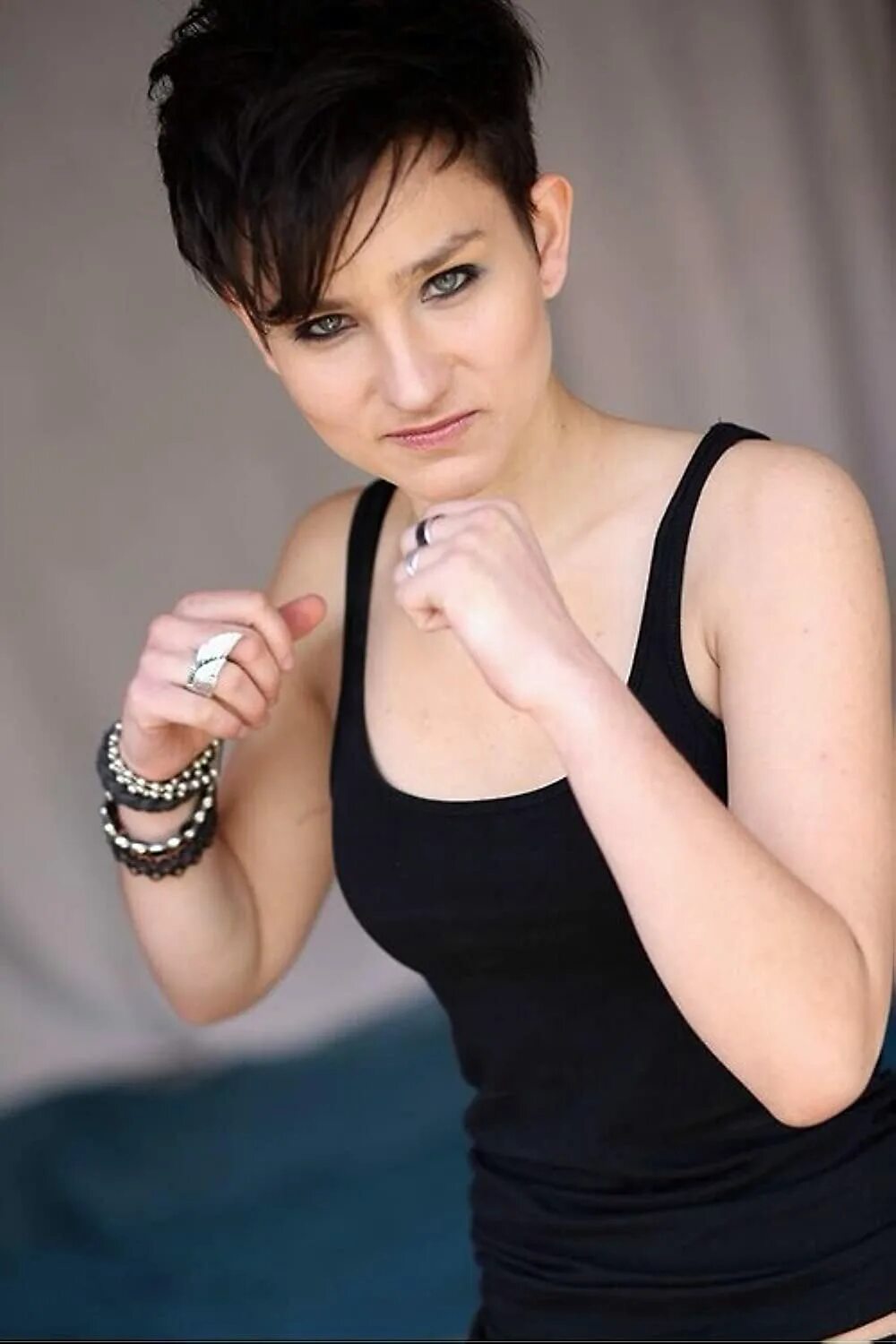 Бекс тейлор. Bex Taylor-Klaus.