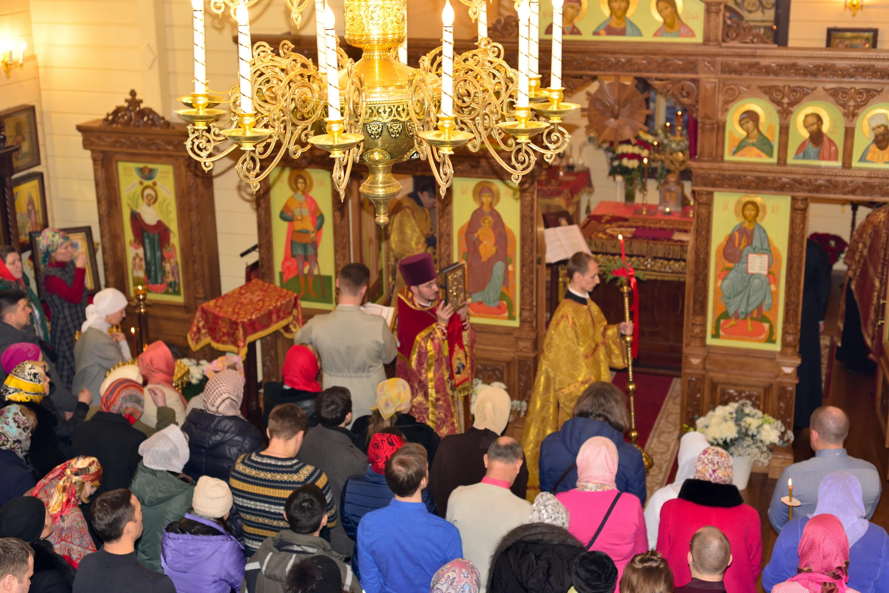 Отец григорий храм святых мучеников младенцев вифлеемских. Храм вифлеемских младенцев спб. Храм часовня мучеников младенцев вифлеемских каширский район. Церковь младенцев вифлеемских парнас. Храм святых мучеников младенцев вифлеемских.