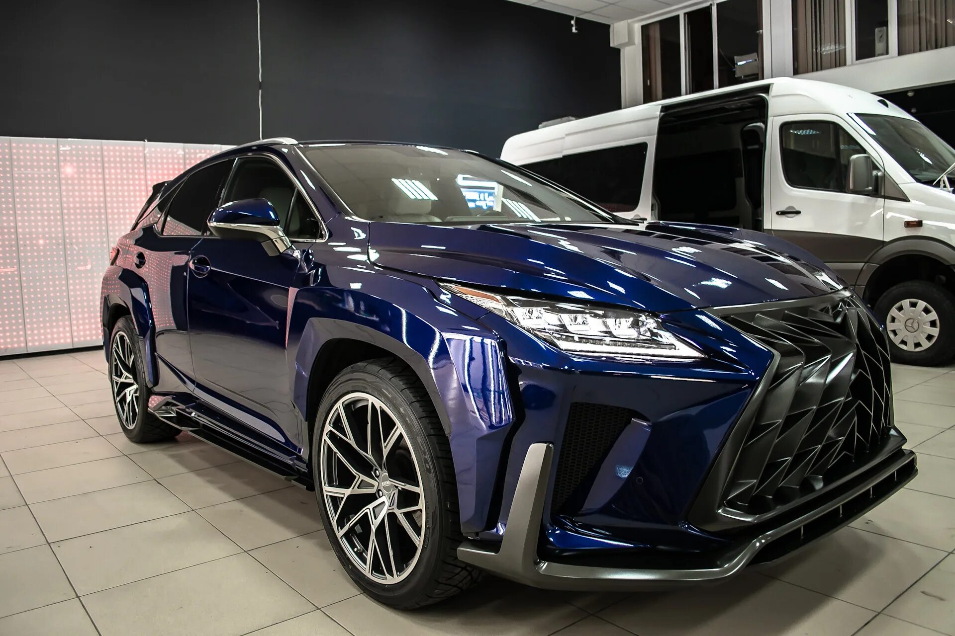 Лексус RX 2022. Новый Lexus RX 2022. Новый Лексус RX 2022. Lexus rx200 2022.