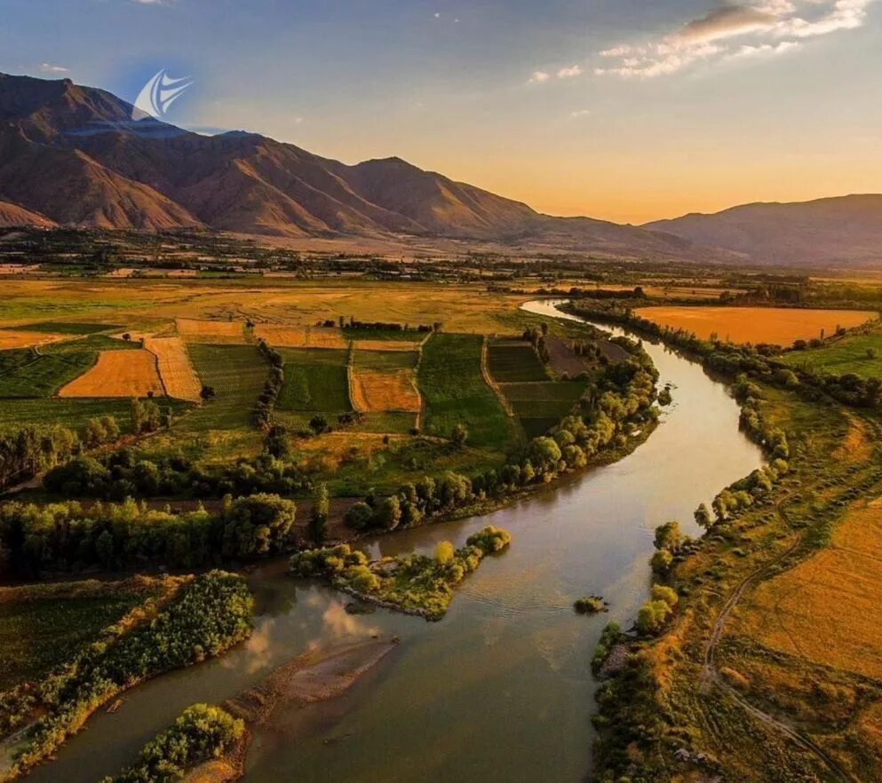 Ев рат. Река Евфрат. Erzincan Турция. Евфрат. Erzincan фото.