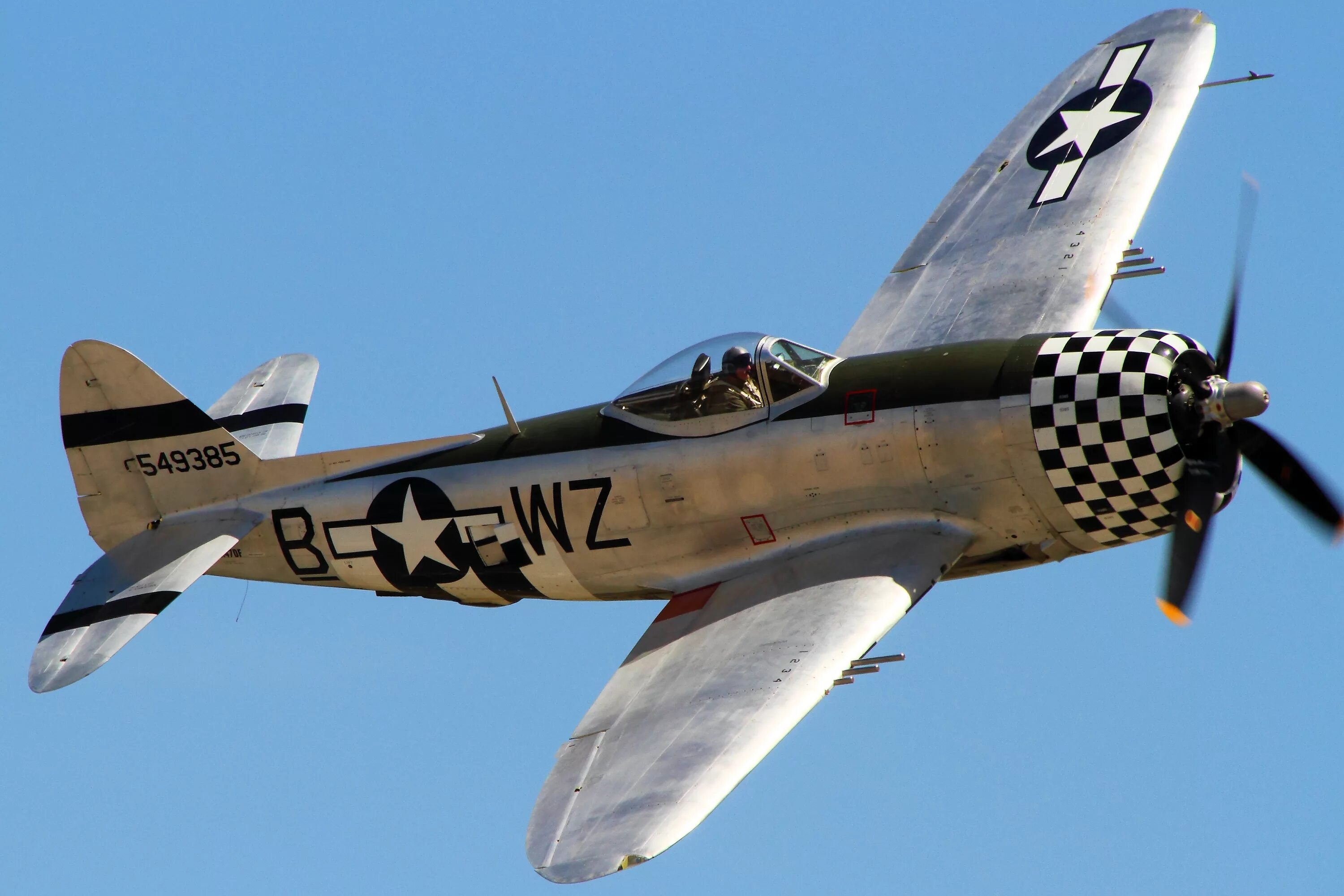 Истребитель п. Thunderbolt самолет p-47. Republic p-47 Thunderbolt. Самолет п 47 Тандерболт. Рипаблик p-47 Тандерболт.