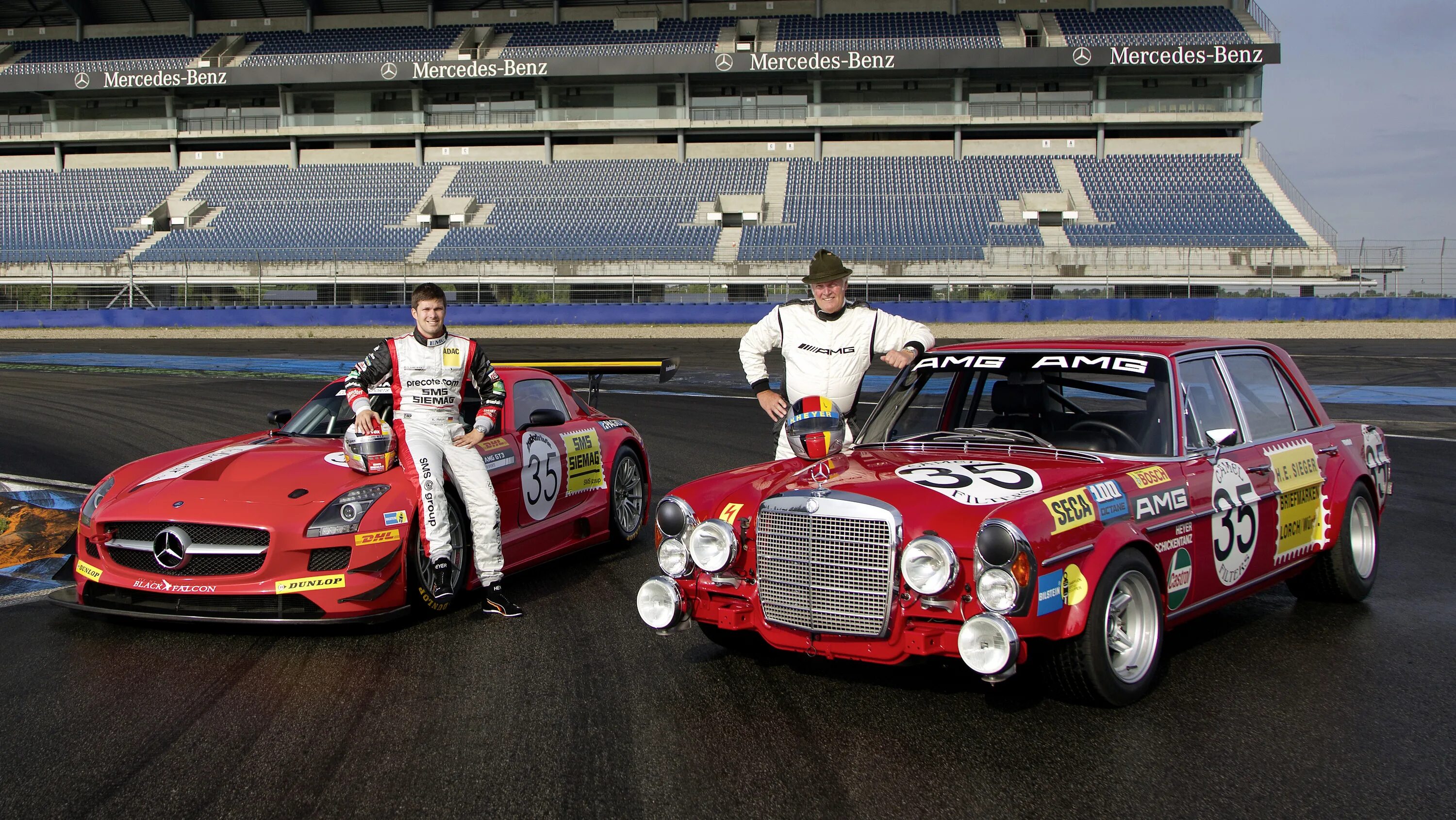 3. Мерседес гоночный. Mercedes-benz-sls-amg гонка. Mercedes amg racing. Гонки амг.
