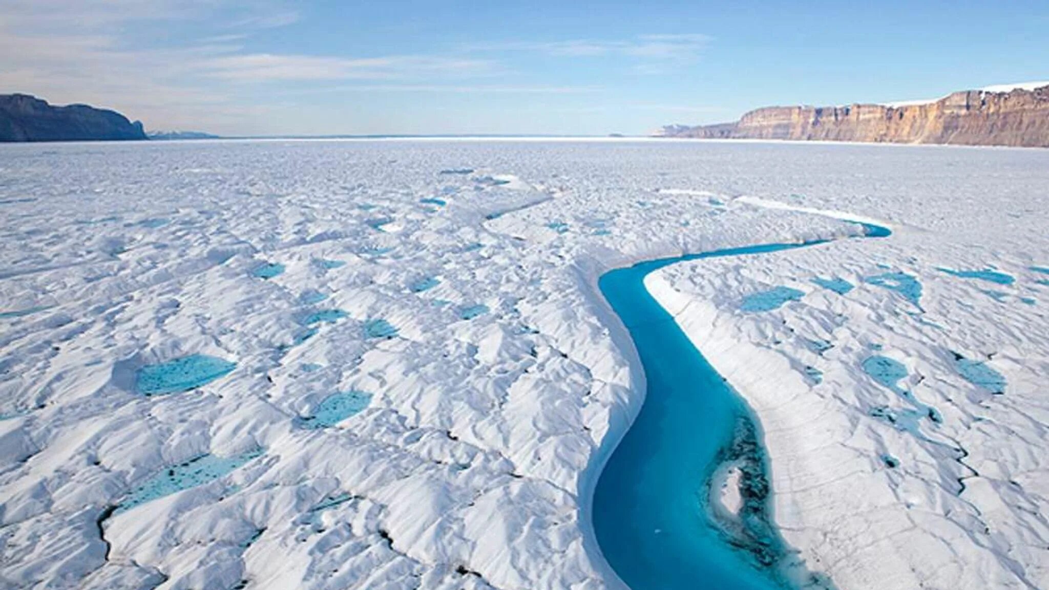 Ледник Петермана в Гренландии. Ледяной каньон Гренландия. Река Петерманн, Гренландия\. Голубая река Гренландия.
