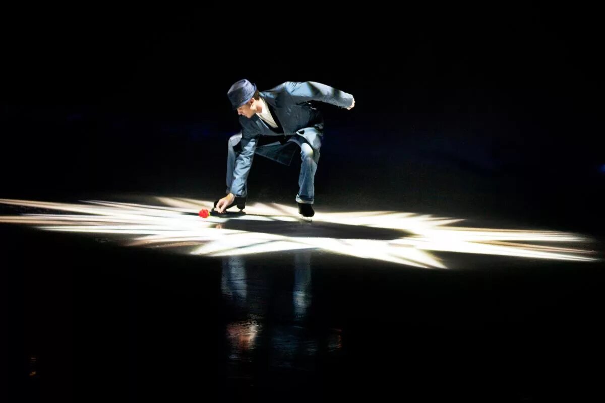 зажигает огни 4. зажигает огни 4. город зажигает огни 1958 актеры. зажигаются огни. елена добронравова город зажигает огни.