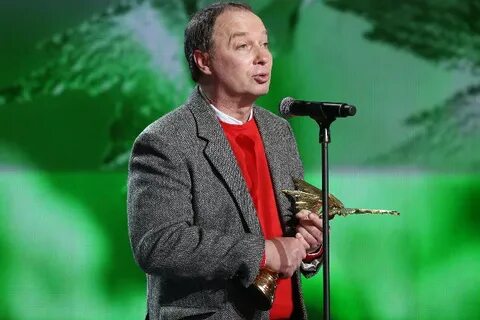 Дали режиссер