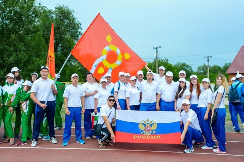 Золотой колос оренбуржья. Золотой Колоса Александровский район спорт. Золотой Колос Оренбуржья 2006 год Бугуруслан. Золотой Колос Оренбуржья 2024 зона волейбола. «Золотой Колос Оренбуржья» подъем флага.