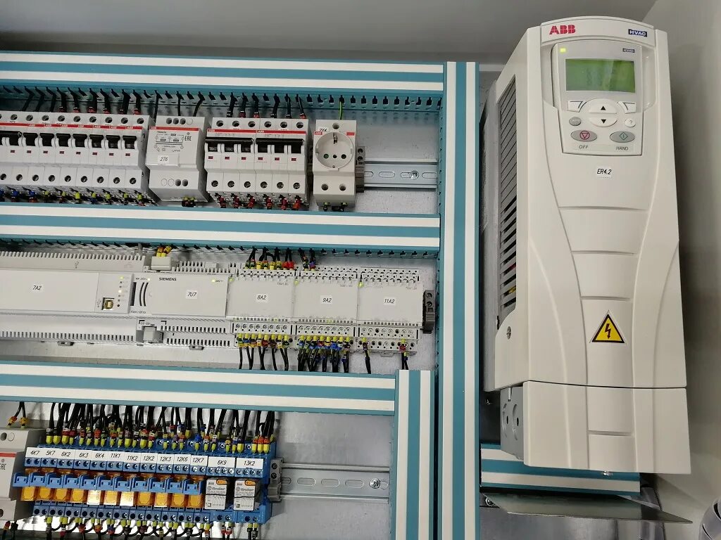 Форумы автоматики. ПЛК trei 5b. Шкаф управления SSC - 380 PLC. Oni PLC плк210. ПЛК 210-03.